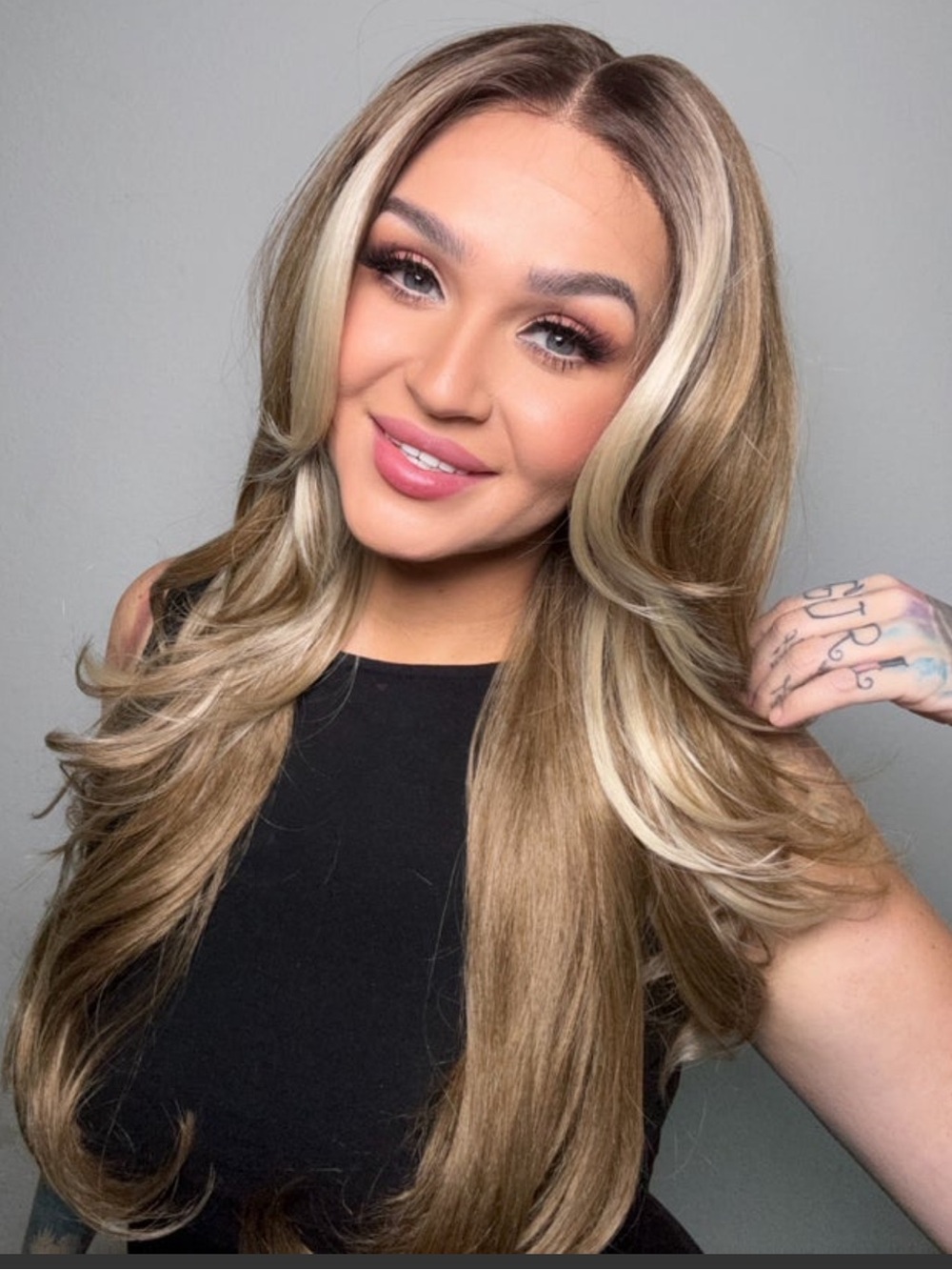 REBEL GYPSY Eyes on The Eyes Ultra HD Invisible Lace Wig NWT